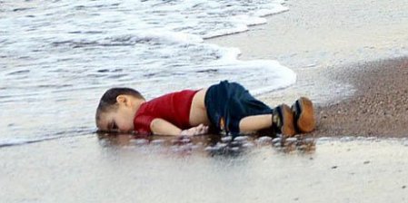 refugee_child_drowned_460
